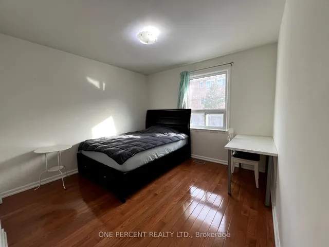 Additional image 11 of 17 Savarin St