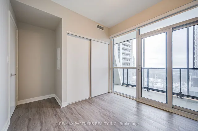 Additional image 19 of 50 Ordnance St Unit 811