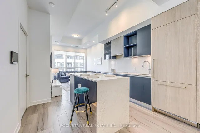 Additional image 9 of 405 Dundas St Unit 216