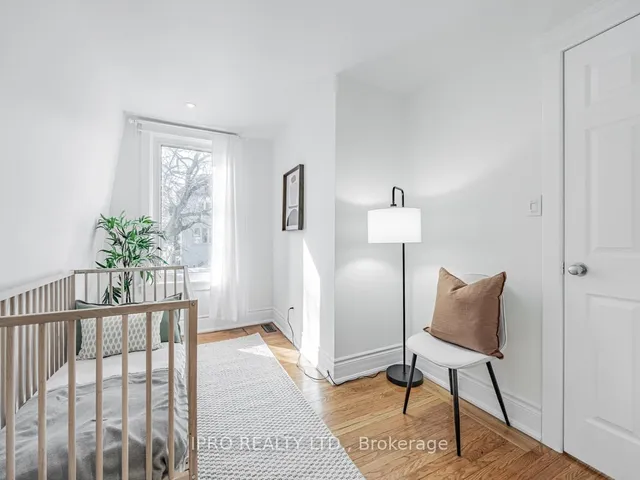 Additional image 24 of 239 Lumsden Ave