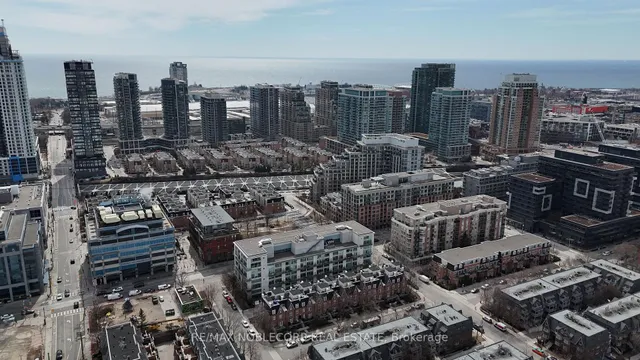 Additional image 31 of 954 King St Unit 323