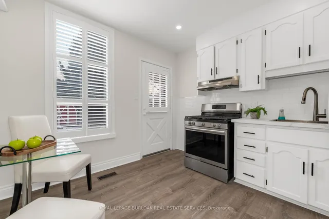 Additional image 11 of 16 Murray St