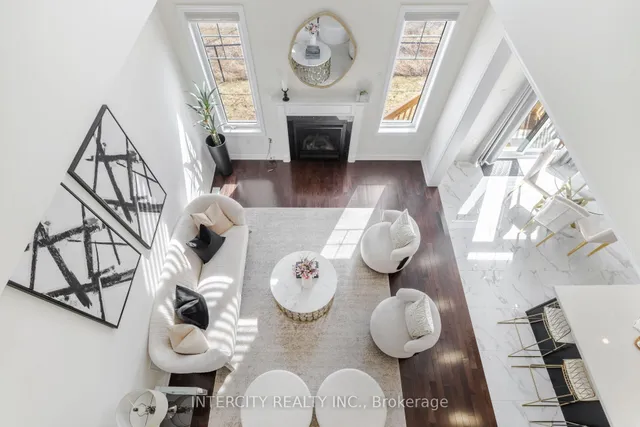 Additional image 39 of 28 Ezra Cres