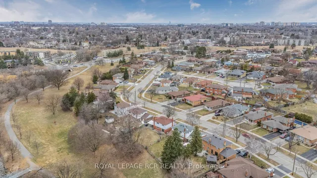 Additional image 36 of 77 Shendale Dr