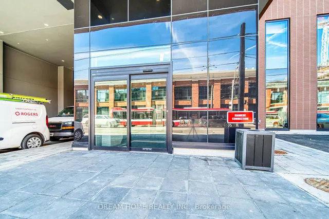 Additional image 2 of 270 Dufferin St Unit 1110