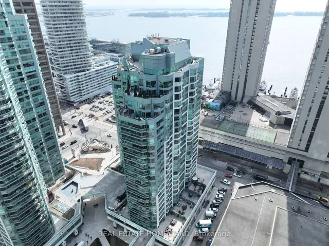 Additional image 2 of 10 Queens Quay Unit PH2