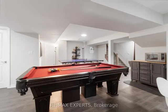 Additional image 47 of 12 Moorcroft Pl