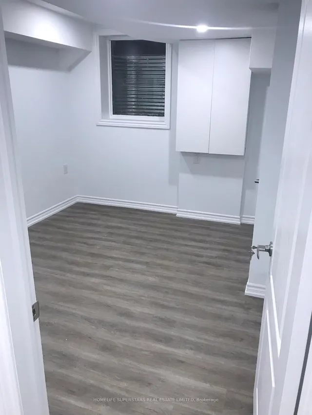 Additional image 4 of 1374 Rose Way