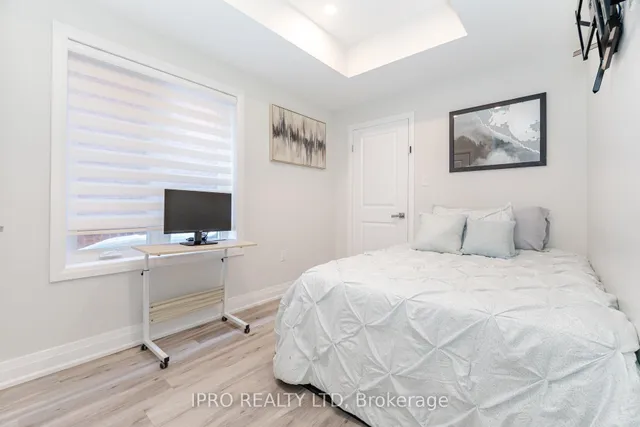 Additional image 7 of 528 Brock Ave