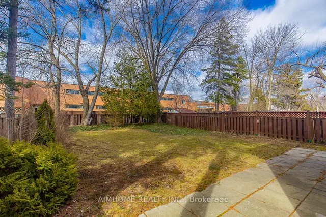 Additional image 27 of 326 Mckee Ave