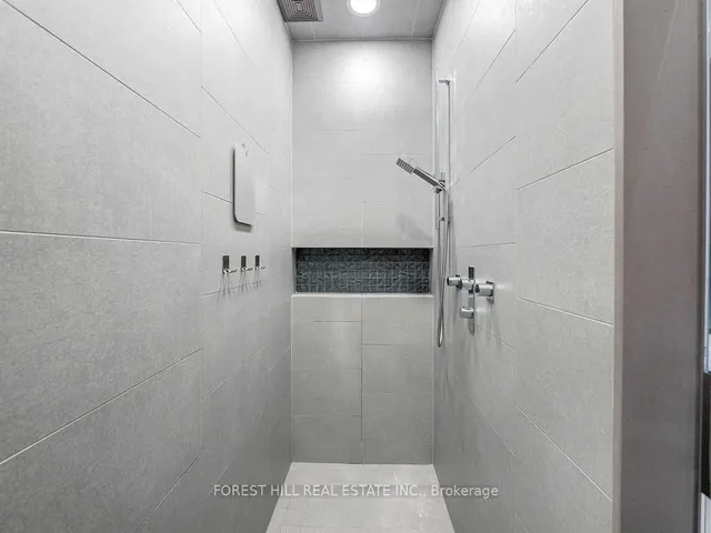 Additional image 26 of 8 Wellesley St Unit PH7