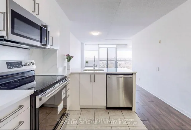 Additional image 4 of 1600 Keele St Unit 912