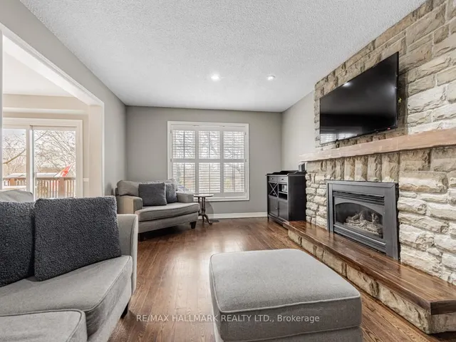 Additional image 18 of 26 Mountainberry Rd