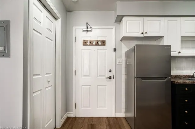 Additional image 5 of 28 Victoria Ave Unit 314