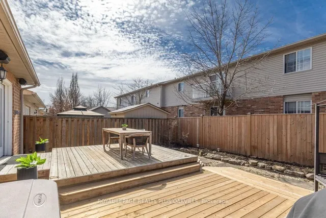 Additional image 24 of 16 Grayrocks Ave