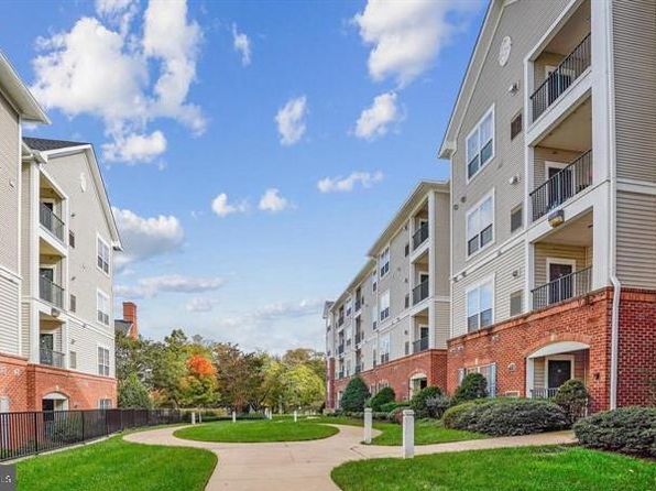 4852 Eisenhower Ave UNIT 438, Alexandria, VA 22304