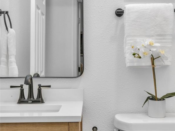 Additional image 12 of 1100 S Brighton Ave, Dallas, TX 75208
