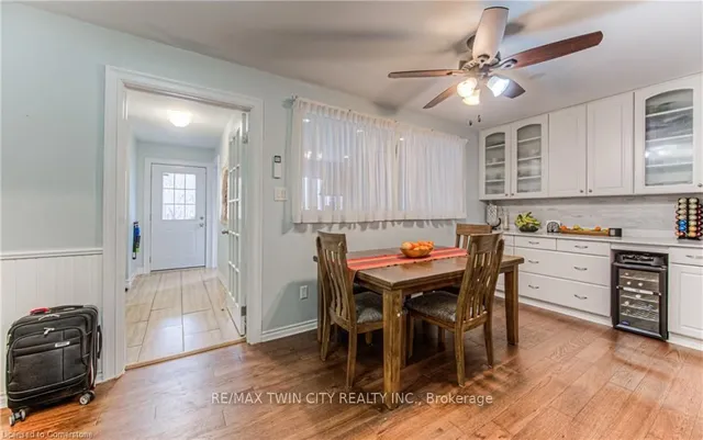 Additional image 9 of 26 Cedarhill Cres