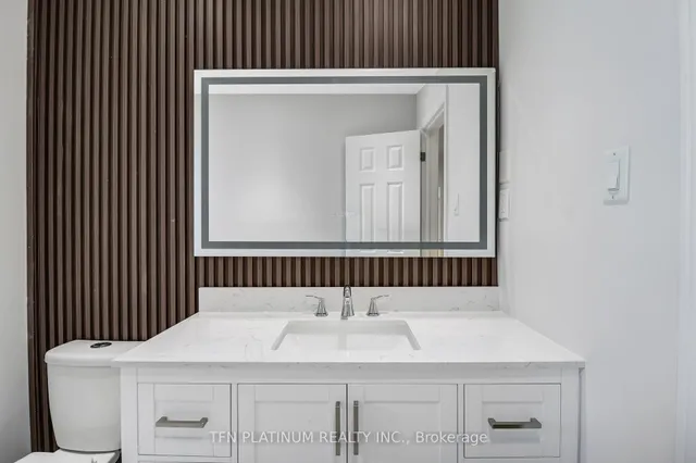 Additional image 12 of 2 Delbasso Crt