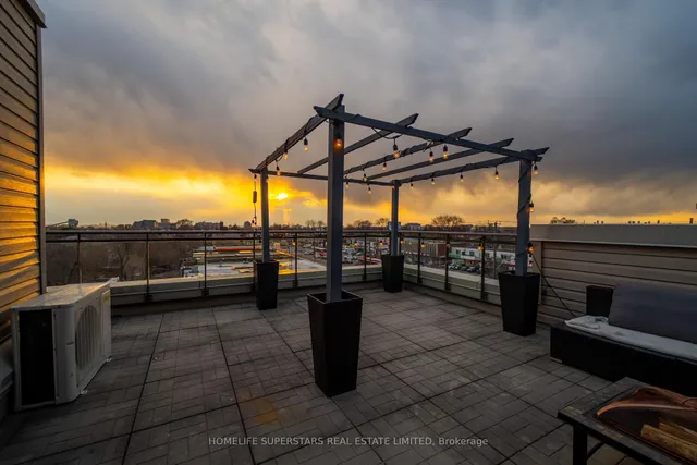 Additional image 20 of 871 WILSON Ave Unit 29