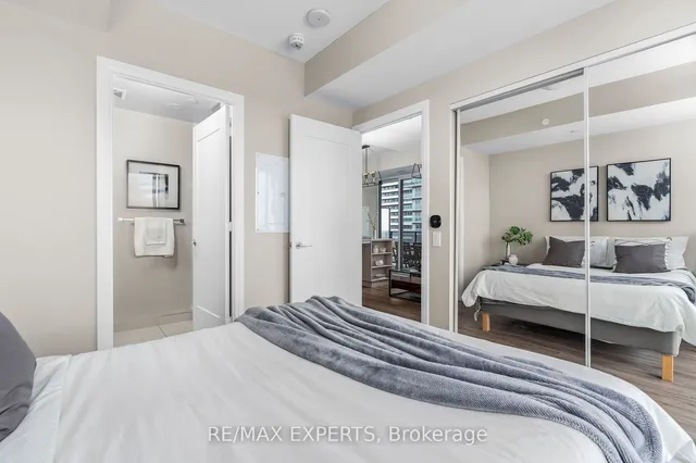 Additional image 12 of 70 Annie Craig Dr Unit 1609