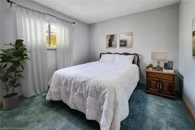 Additional image 12 of 247 Fernwood Cres