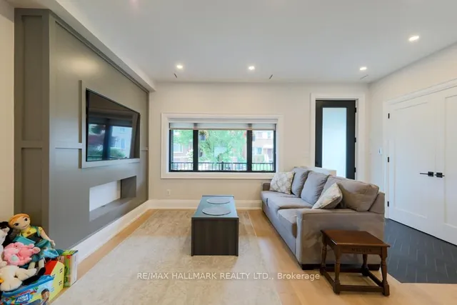 Additional image 5 of 125 Leyton Ave