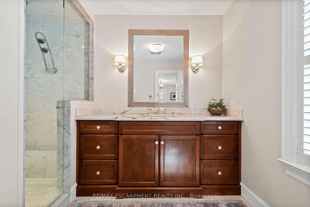 Additional image 33 of 5 Mayfair Pl