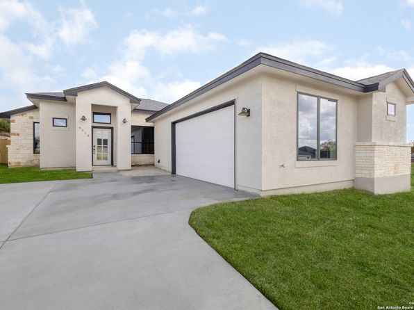 9918 Loma Alta Cir, Converse, TX 78109