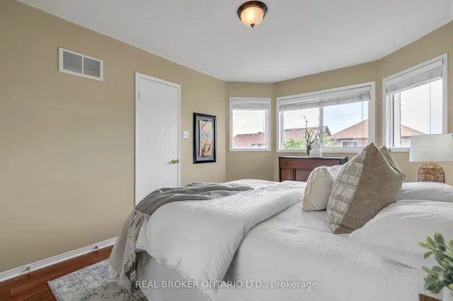 Additional image 23 of 899 Winterton Way