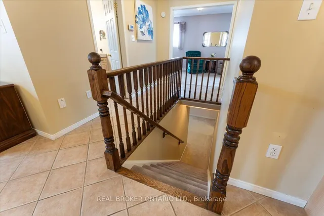 Additional image 21 of 47 MASSENA Dr