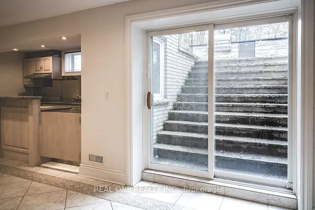 Additional image 37 of 50 Yorkminster Rd