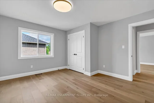 Additional image 30 of 382 B Southcote Rd