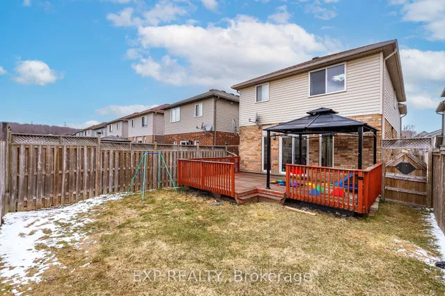 Additional image 41 of 7 Peach Blossom Cres