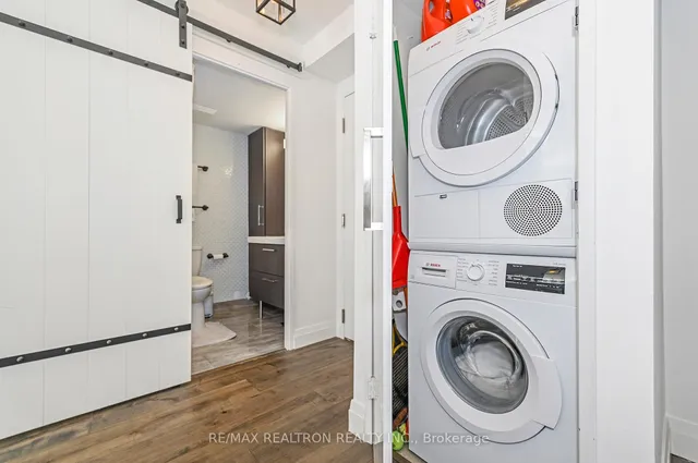 Additional image 10 of 2261 Lake Shore Blvd Unit 220