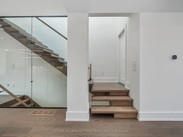 Additional image 26 of 327 Melrose St