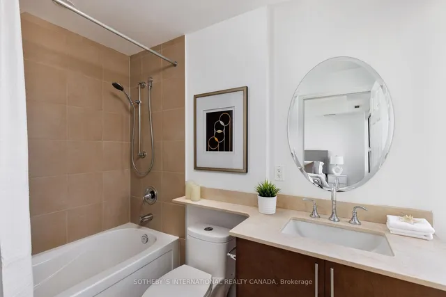 Additional image 22 of 35 Balmuto St Unit 904