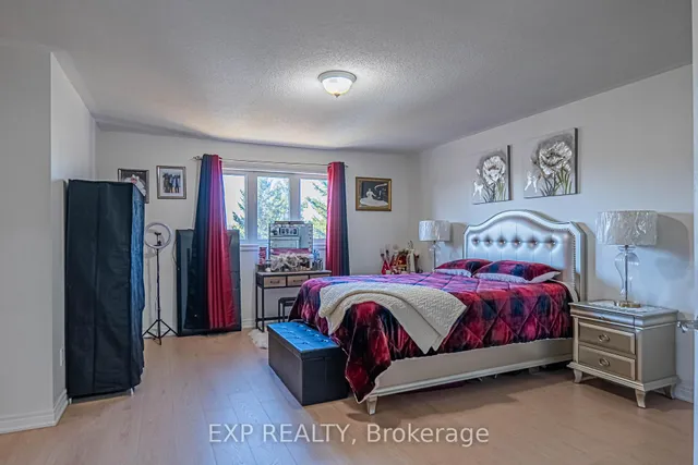 Additional image 17 of 14 Vanwood Cres