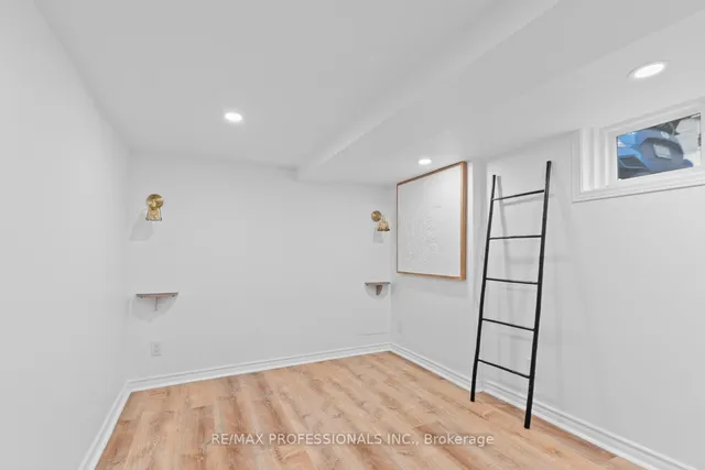 Additional image 37 of 53 Beechborough Ave