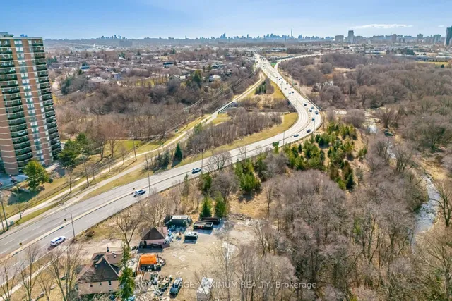 Additional image 33 of 255 Albion Rd