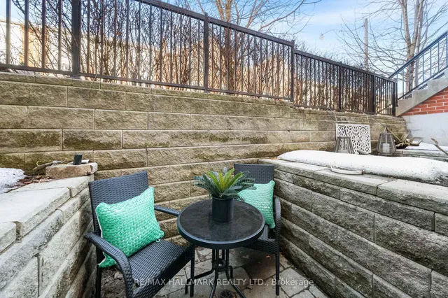 Additional image 27 of 25 Florence Wyle Lane