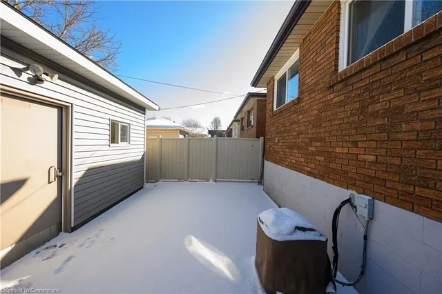 Additional image 29 of 67 Burton St