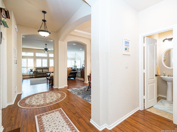 2205 OAK VLY, Schertz, TX 78154