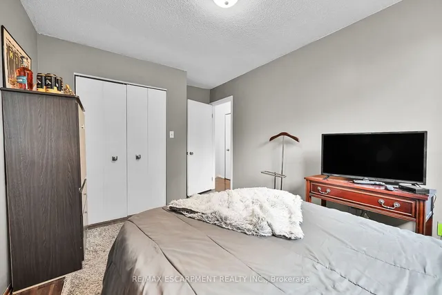 Additional image 23 of 30 Hopewell Cres