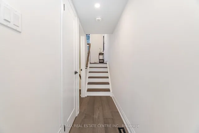 Additional image 5 of 103 HuntingDale Blvd