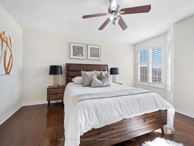 Additional image 20 of 107 Palacebeach Tr