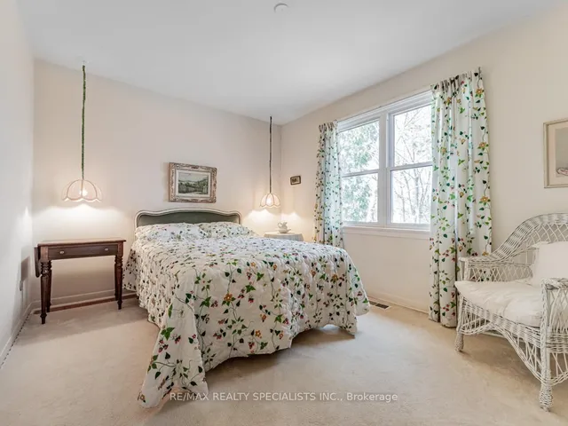 Additional image 19 of 8 Beveridge Dr