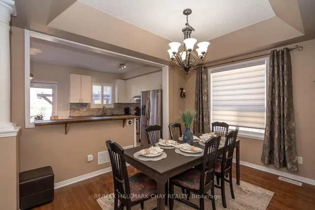 Additional image 18 of 24 Bushberry Rd