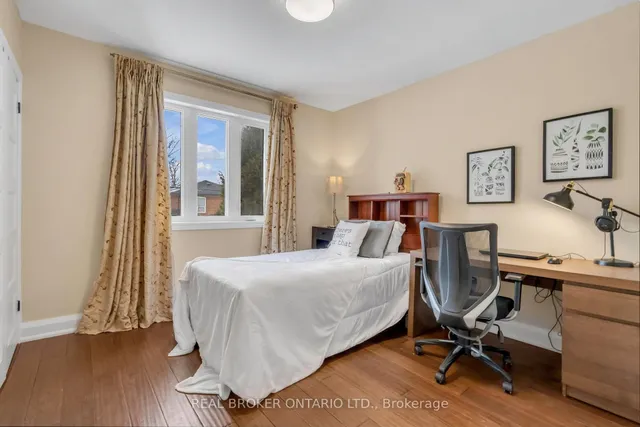 Additional image 21 of 154 Brighton Ave