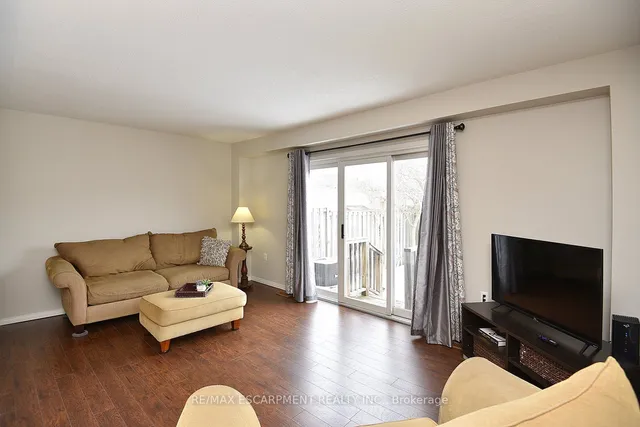 Additional image 8 of 174 Highbury Dr Unit 5